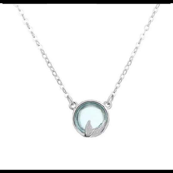 Mermaid Tail Necklace 3/45$ - Picture 4 of 5